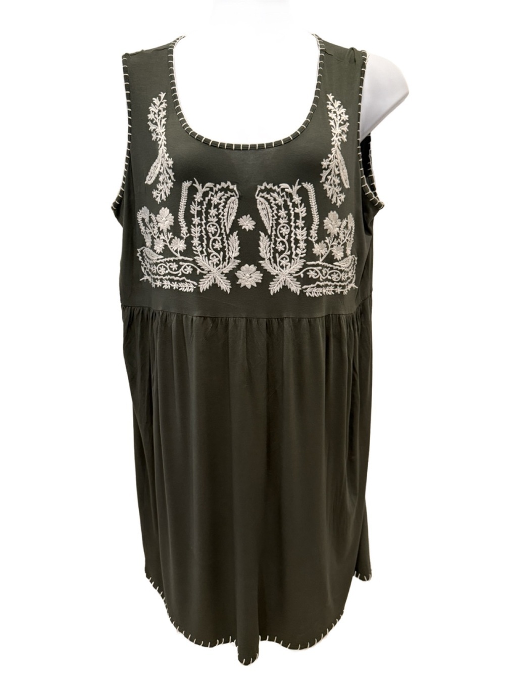 Design History Olive Green Sleeveless Embroidered Women’s Tunic Top - Picture 1 of 9